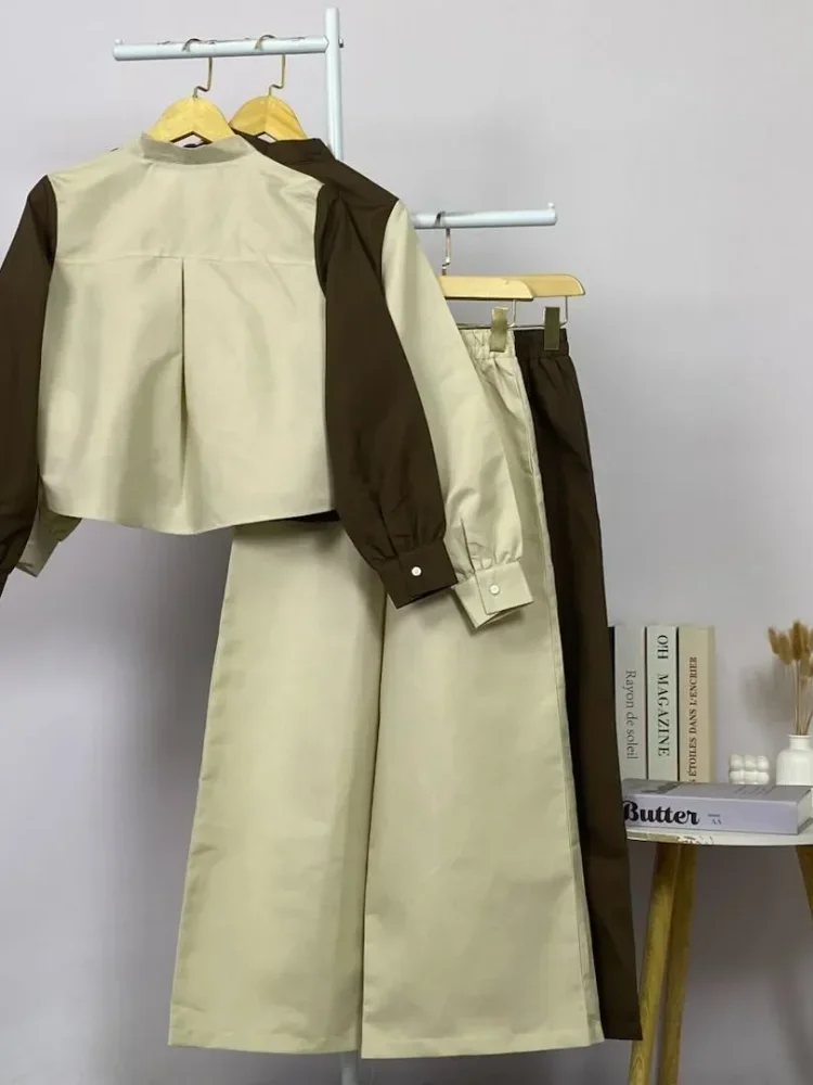 ASAYA Kemeja lengan panjang dengan desain tali kontras, kancing di pergelangan tangan, dipadukan dengan celana longgar polos