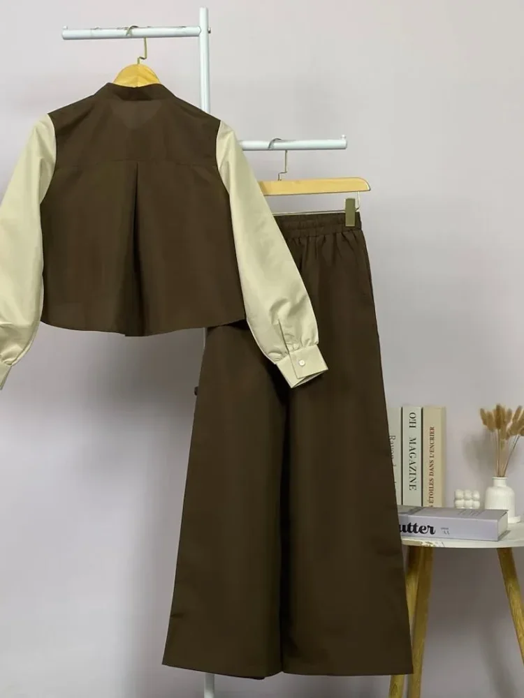 ASAYA Kemeja lengan panjang dengan desain tali kontras, kancing di pergelangan tangan, dipadukan dengan celana longgar polos