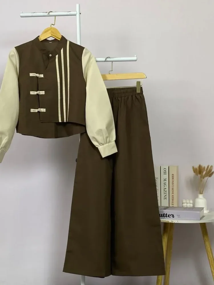 ASAYA Kemeja lengan panjang dengan desain tali kontras, kancing di pergelangan tangan, dipadukan dengan celana longgar polos