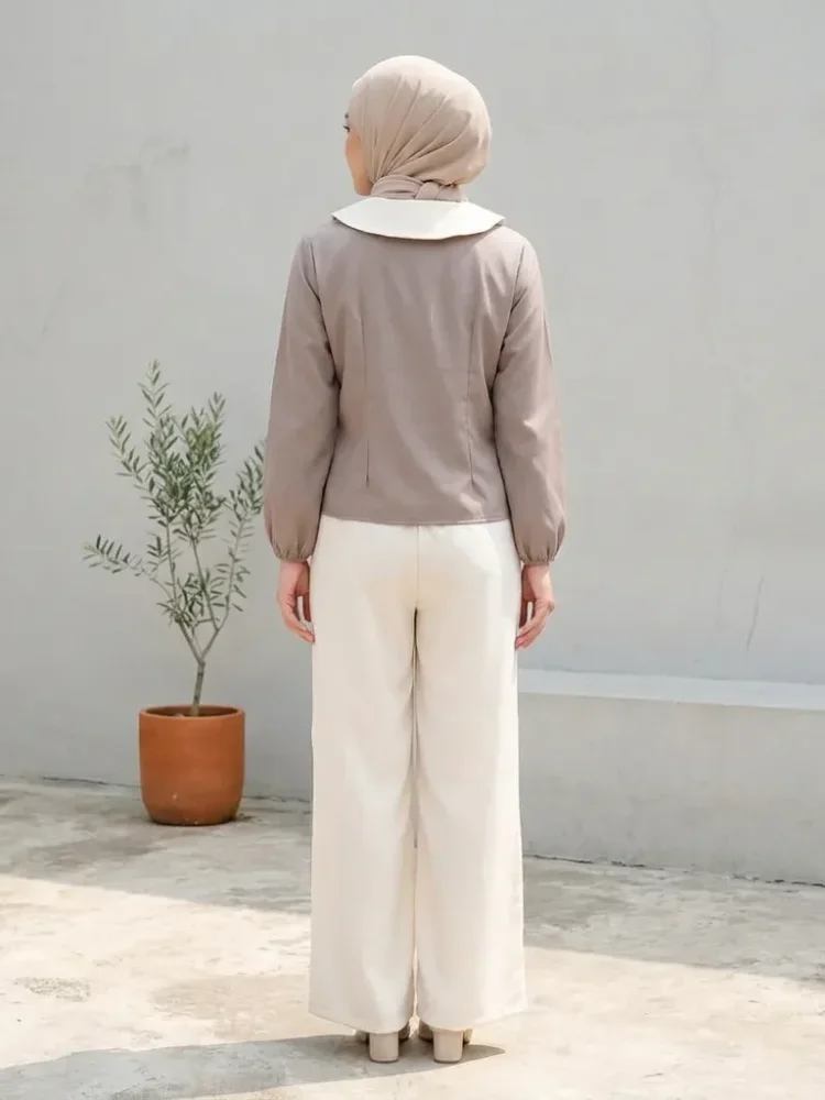 ASAYA Atasan lengan panjang warna polos dengan desain tidak beraturan dan kancing buatan tangan, dipadukan dengan celana panjang polos