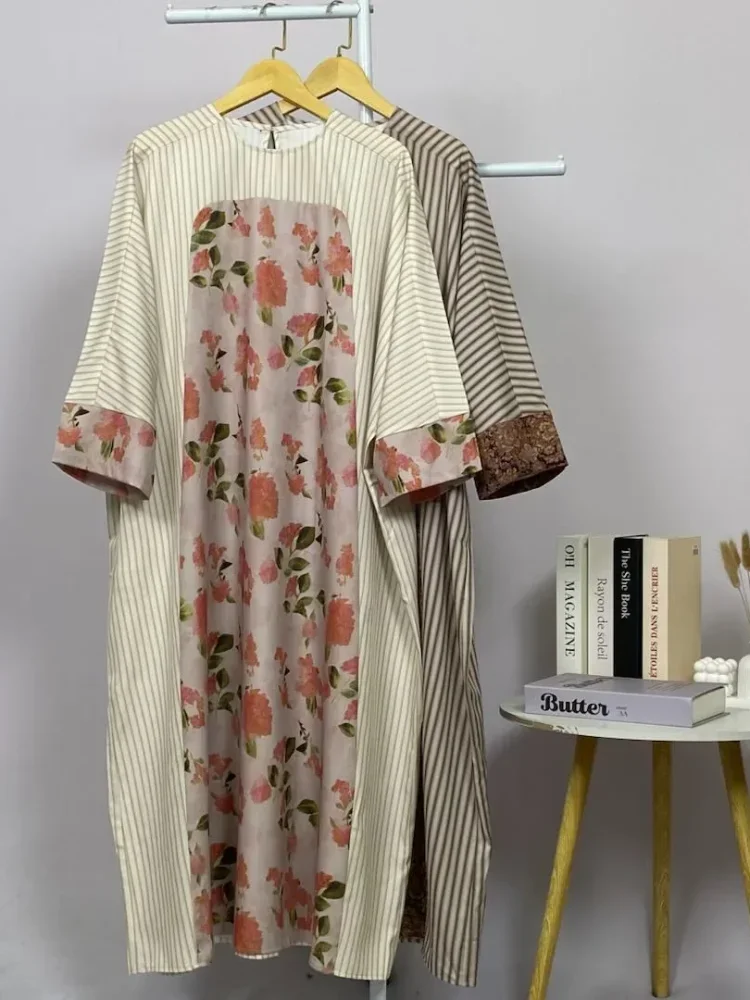 ASAYA Gaun berleher bulat dengan desain patchwork bermotif hijau,