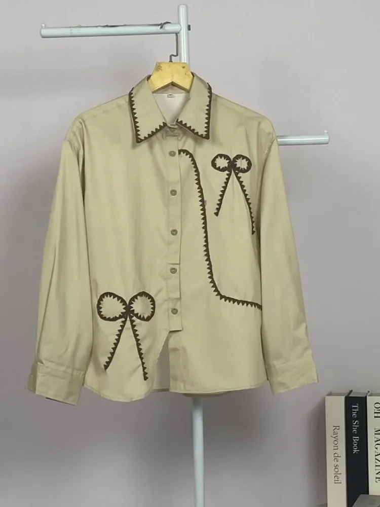 ASAYA Kemeja lengan panjang wanita longgar dengan pola pita dan aksen houndstooth, atasan polos