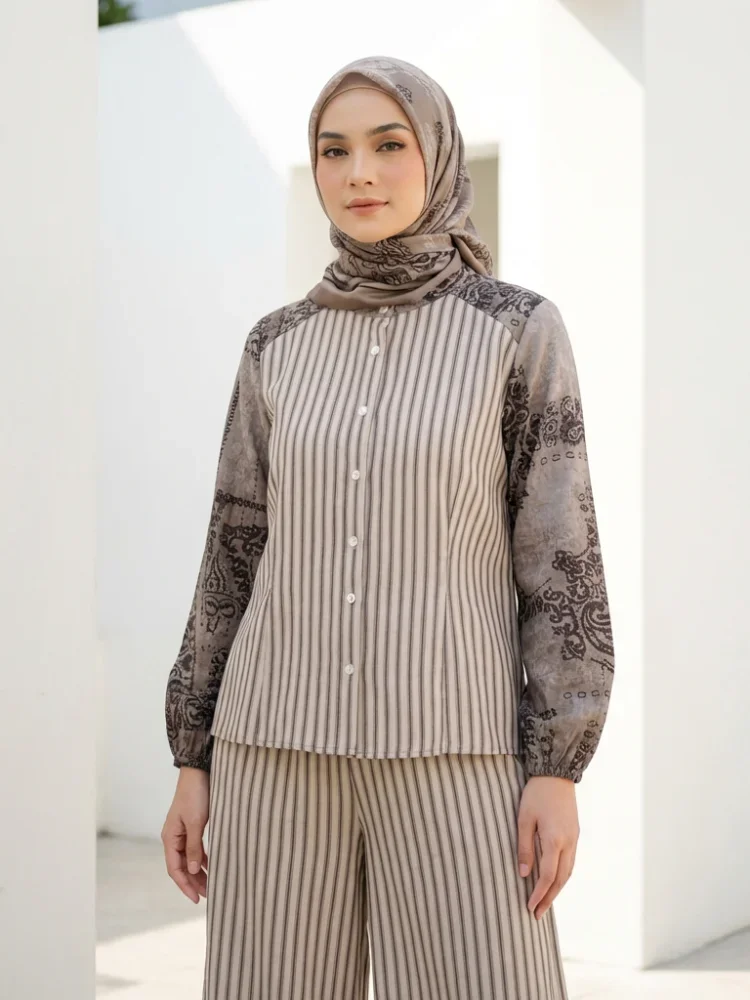ASAYA Set dua potong wanita dengan atasan lengan panjang dan celana panjang, motif campuran retro dipadukan dengan motif garis