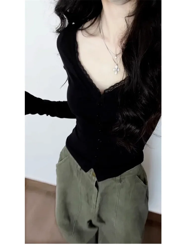 [READY STOCK]CHICMORE Kaos seksi tipis v-neck wanita gaya baru lengan panjang