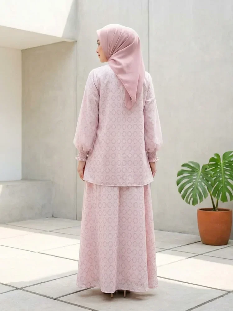 CHICMORE Setelan dua potong atasan dan rok bawah gaya baru dengan motif cetak