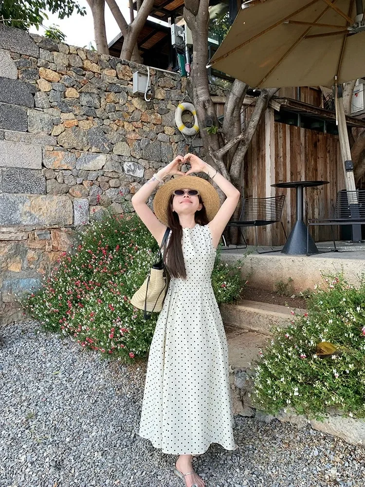 CHICMORE Gaun maxi tanpa lengan motif polkadot model rok a-line