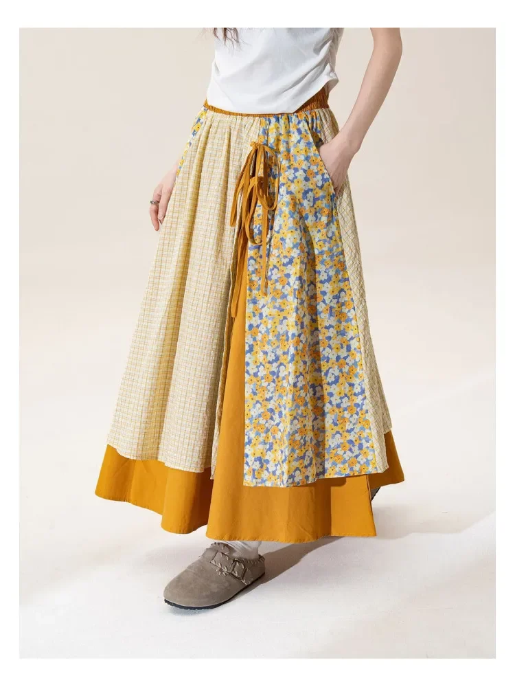 CHICMORE Rok desain baru dengan motif kontras model a-line dan pinggang elastis