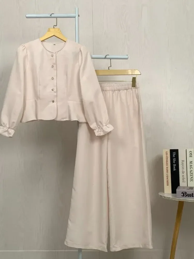 [NEW]ASAYA Setelan dua potong atasan lengan pendek dan celana panjang warna polos yang stylish dan terbaru.