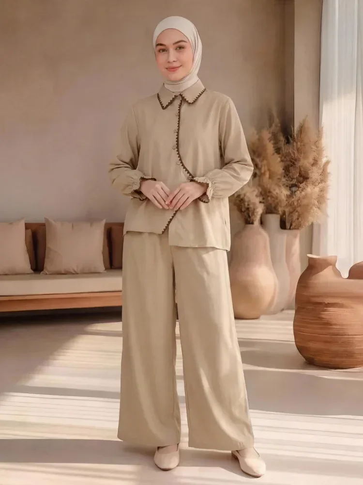 [NEW]ASAYA Kemeja lengan panjang wanita dengan detail pita, dipadukan dengan celana panjang bergaris