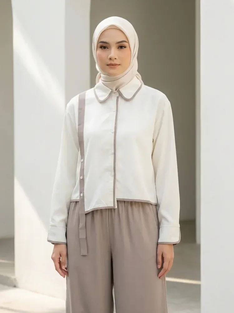 [NEW]ASAYA Setelan dua potong wanita dengan desain tidak beraturan dan kombinasi warna kontras, dipadukan dengan celana longgar dua potong