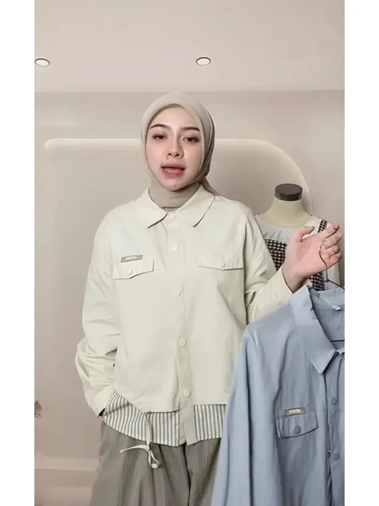 CHICMORE Kemeja wanita lengan panjang dengan kancing baris aktif motif kombinasi bergaris