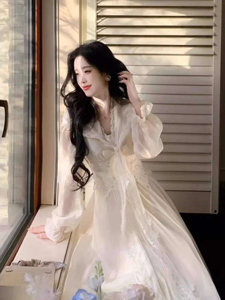 [NEW]CHICMORE Gaun wanita dengan kerah leher v-neck lengan panjang gaya kasual