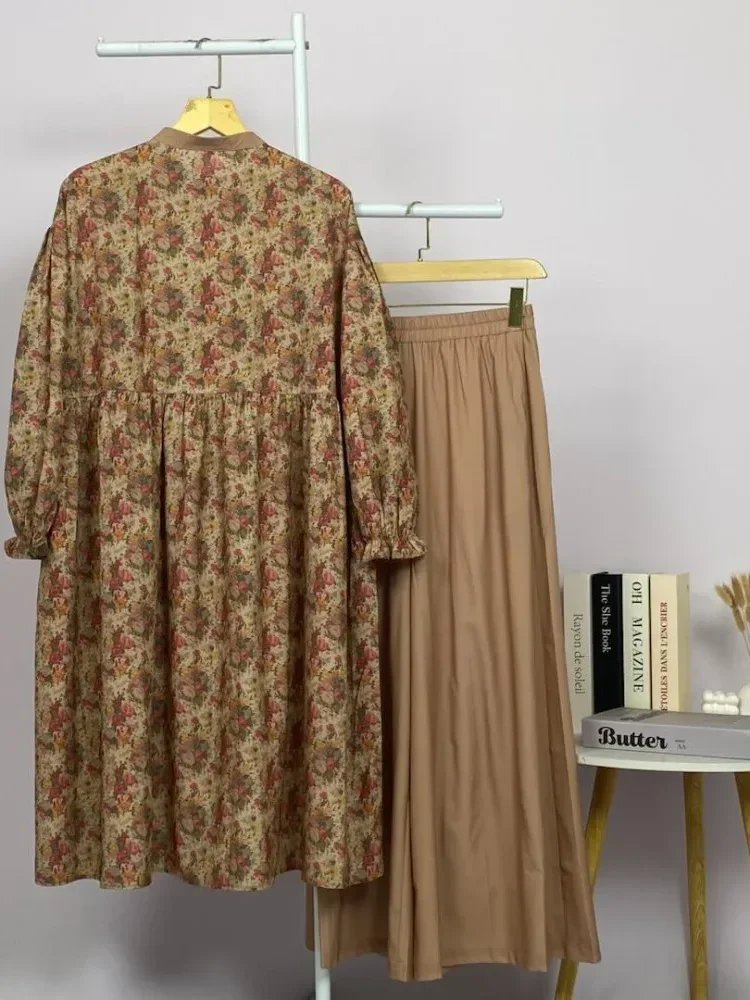 [DISKON KILAT]CHICMORE Set baju lengan panjang baru, dipadukan dengan kemeja motif bunga, dilengkapi dengan celana panjang, kemeja panjang memiliki hiasan renda