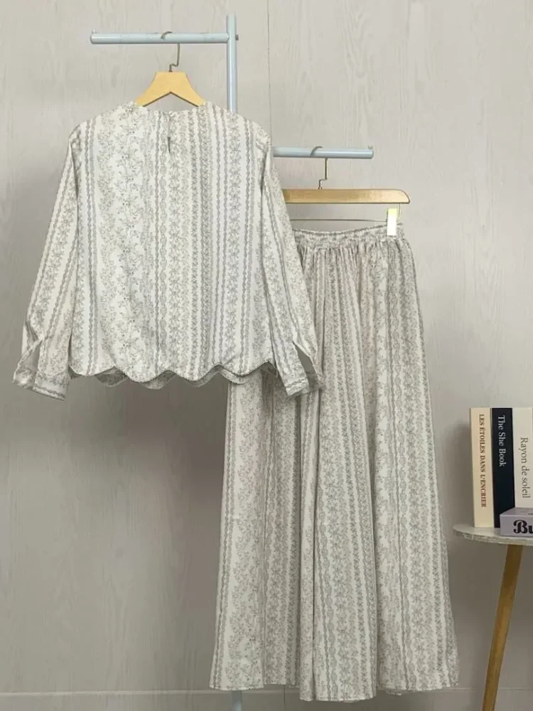 [NEW]ASAYA Atasan lengan panjang dengan desain hem tidak beraturan, set dua potong modis, dilengkapi pola cetakan unik, celana panjang trendy