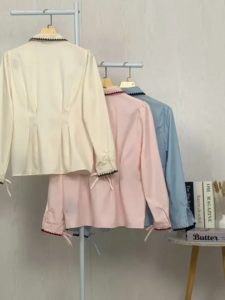 [READY STOCK]ASAYA Blus wanita lengan panjang yang modis dengan hiasan renda dan garis lipatan yang unik