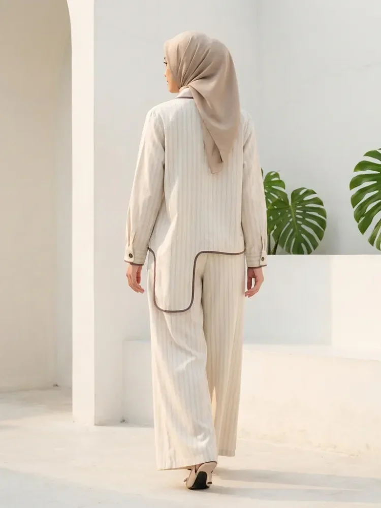 [NEW]ASAYA Setelan dua potong wanita dengan atasan lengan panjang berpola garis dan celana kaki lebar, model modern