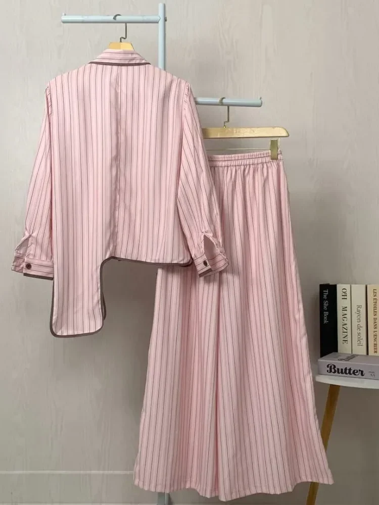 [NEW]ASAYA Setelan dua potong wanita dengan atasan lengan panjang berpola garis dan celana kaki lebar, model modern