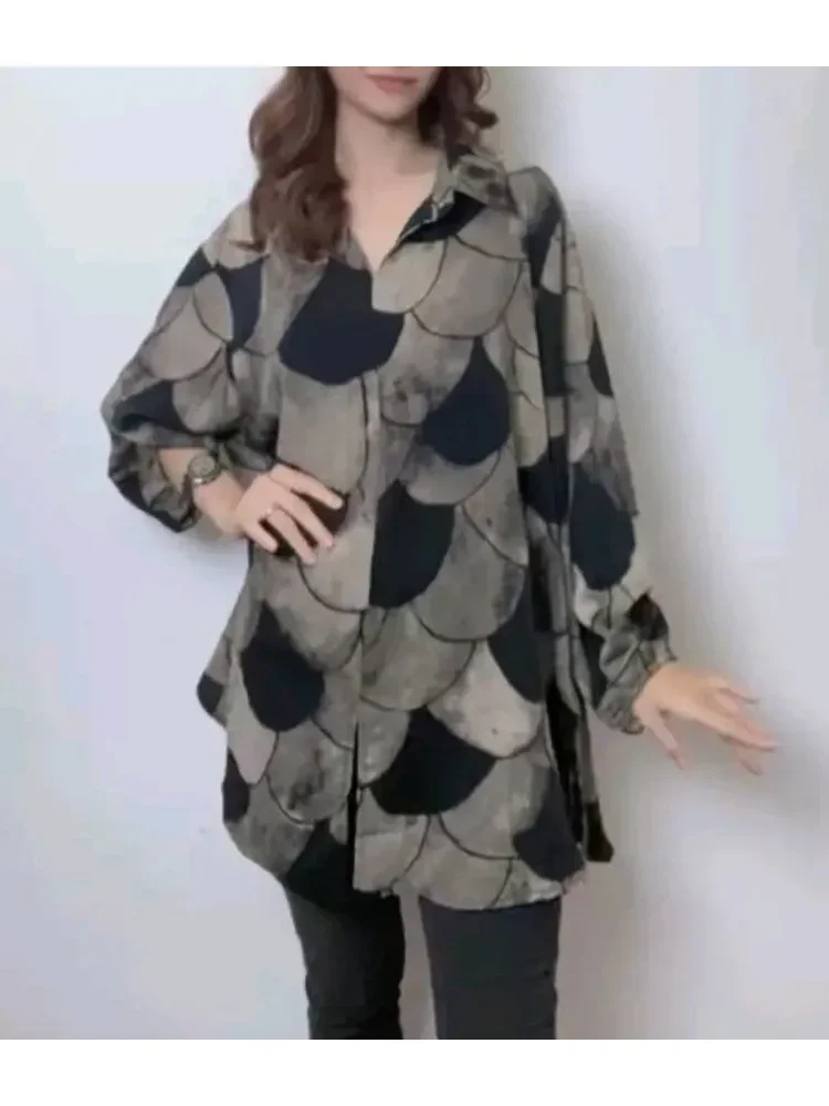 ASAYA Atasan kemeja motif cetak longgar dengan lengan panjang dan model kerah polo