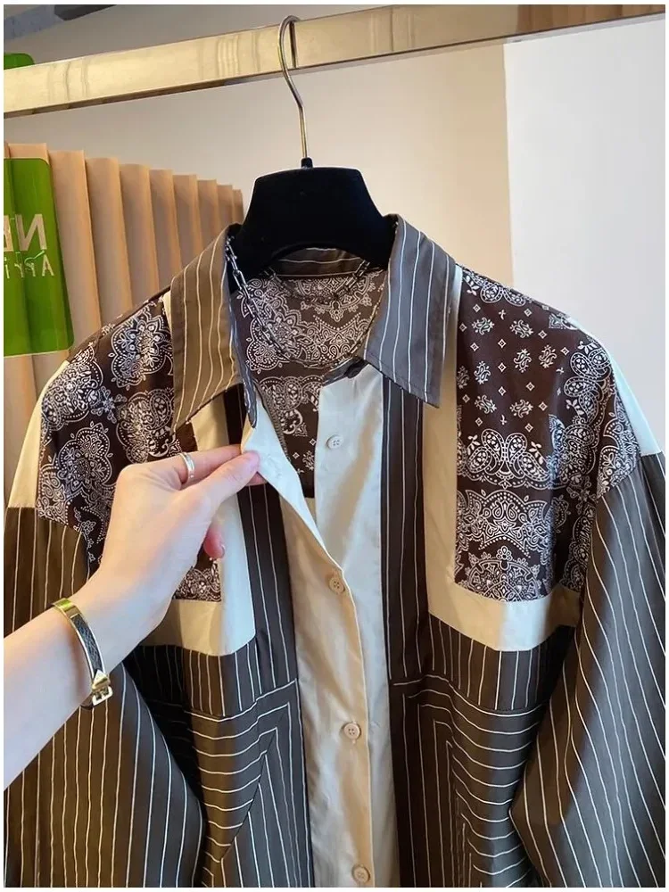 [NEW]CHICMORE Atasan kemeja lengan panjang bergaris garis dan batik bagian punggung dan dada