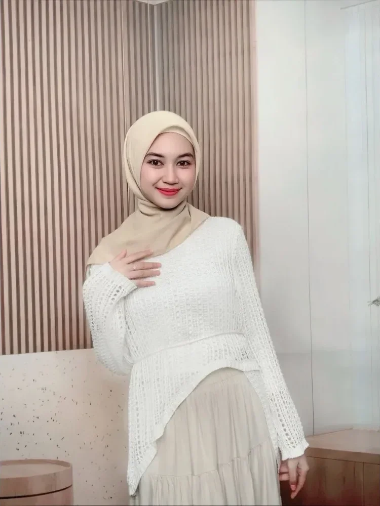 [CUCI GUDANG]CHICMORE Atasan blus sweater rajutan berongga leher bulat untuk wanita