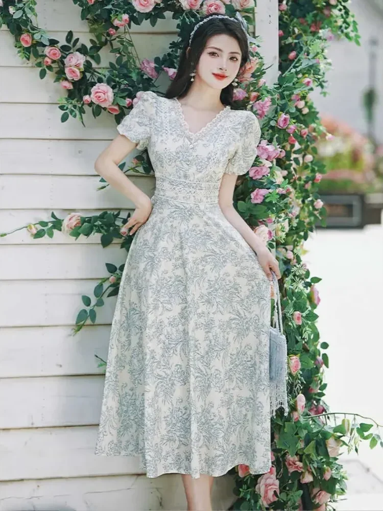 [NEW]CHICMORE Gaun lengan pendek dan kerah bentuk v-neck terdapat renda bagian lengan dan kerah