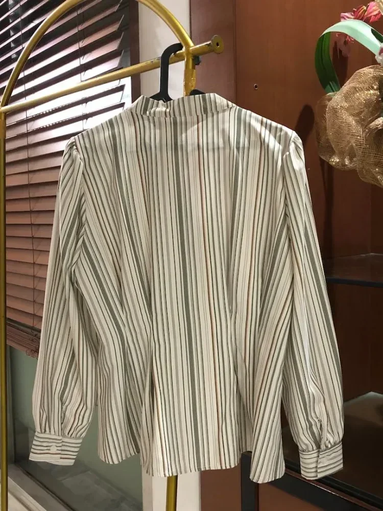 FADFAD Blus v-neck baru yang elegan dan bergaya