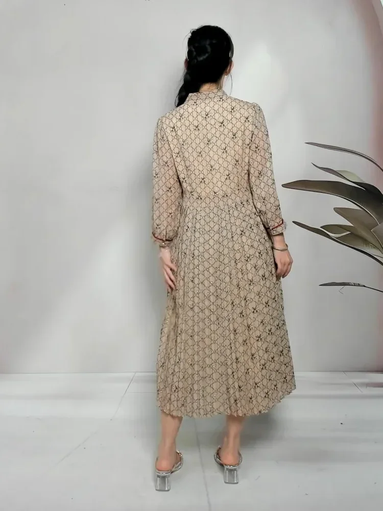 [DISKON KILAT]FADFAD Gaun gaya retro dengan lengan panjang terdapat kancing hidup bagian dada dan pita bagian leher