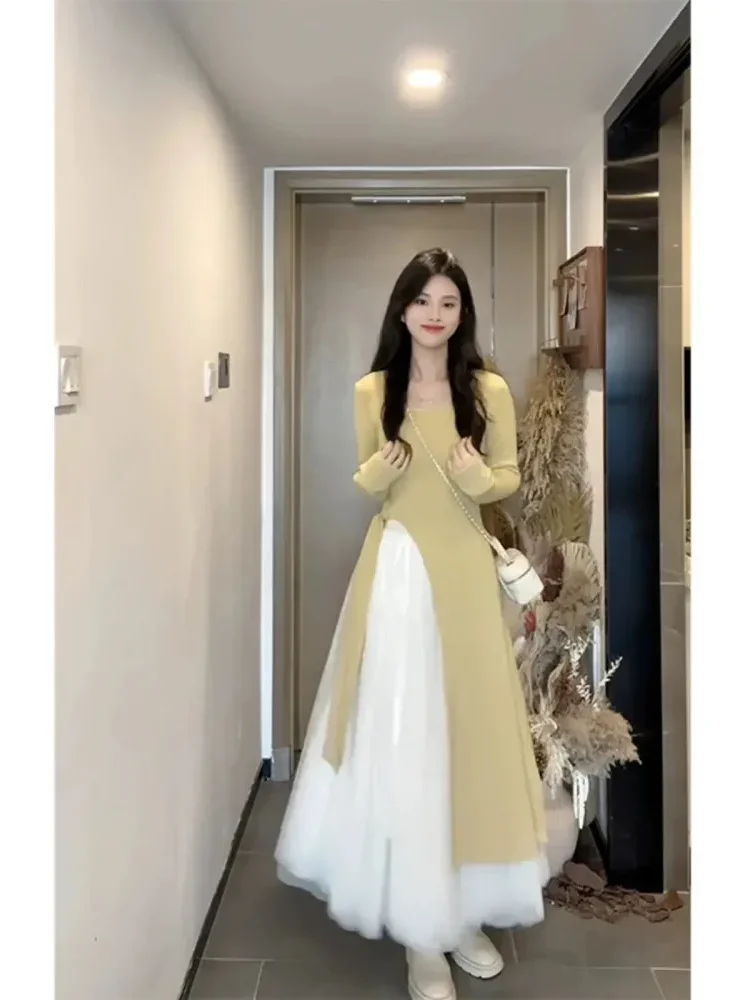 [DISKON KILAT]FADFAD Setelan fashion  gaya korea dengan atasan panjang dan rok kelas atas untuk wanita