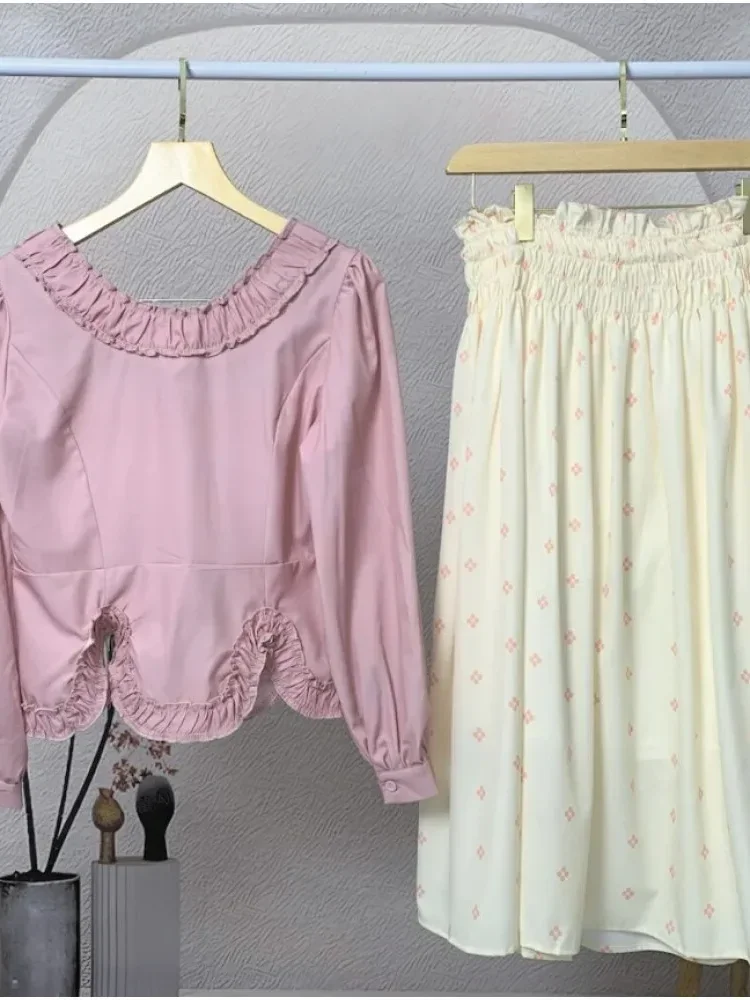 [CUCI GUDANG]CHICMORE Setelan santai terbaru, atasan lengan busa berwarna pink dan rok dengan motif cetakan manis