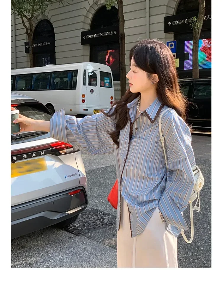 [NEW]CHICMORE Atasan lengan panjang terdapat kancing aktif sebaris dengan motif garis-garis