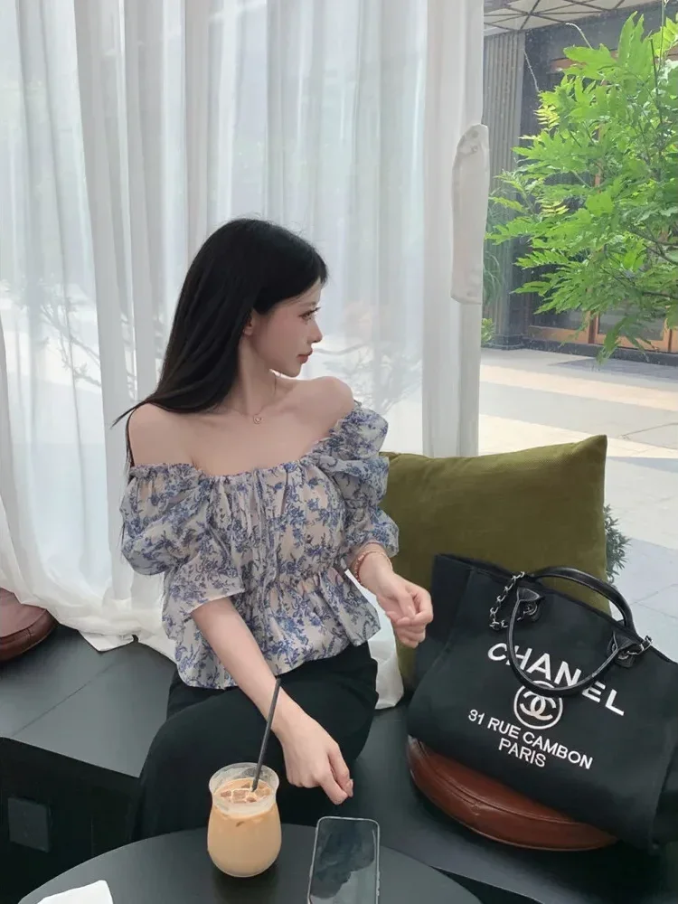 CHICMORE Atasan lengan midi bermotif bunga retro kerah persegi untuk wanita