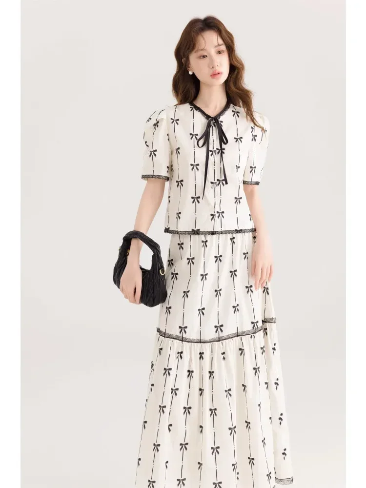 CHICMORE Setelan bermotif pita cantik dengan atasan lengan pendek dan rok pinggang tinggi model a-line