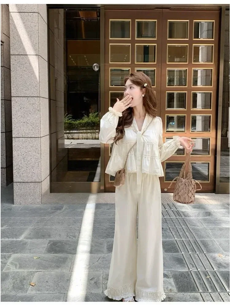 CHICMORE Atasan kemeja korean style kerah v model ruffle baru