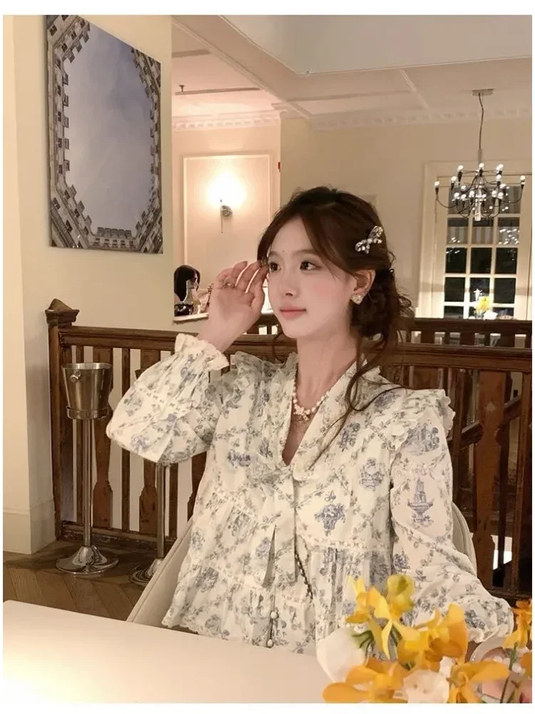 CHICMORE Atasan kemeja korean style kerah v model ruffle baru