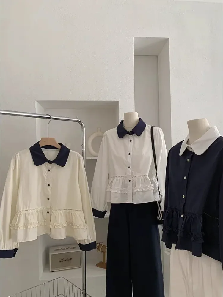 [DISKON KILAT]CHICMORE Atasan kemeja kerah boneka dengan model unik dan kancing aktif sebaris bergaya trendi