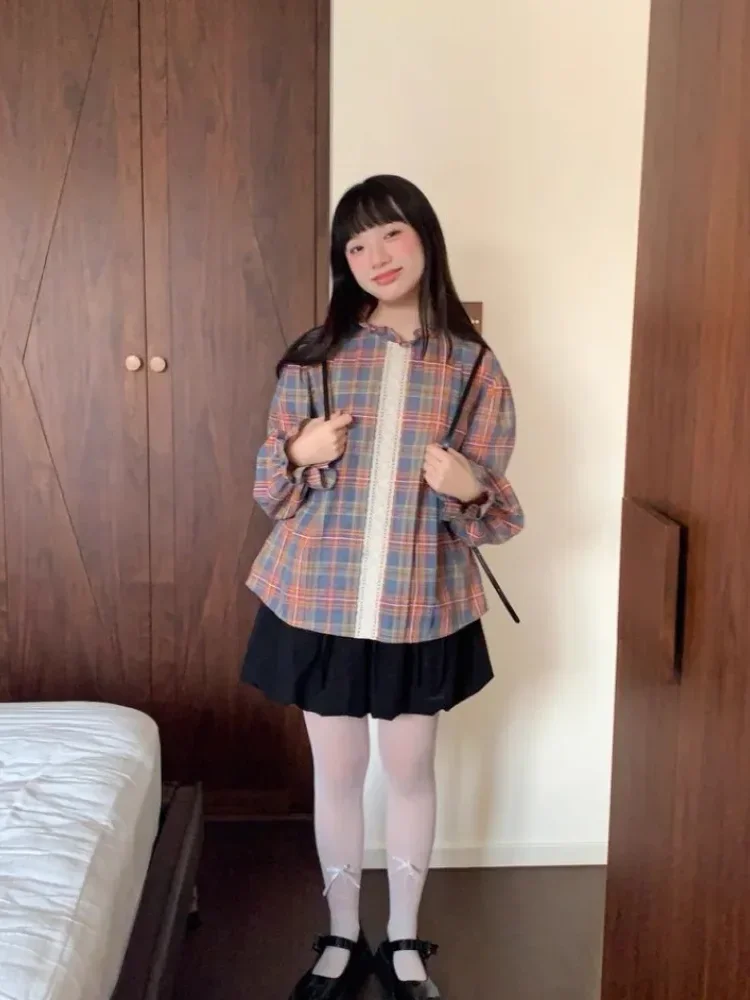 CHICMORE Atasan kemeja lengan panjang model kerah ruffle dan motif kotak kotak