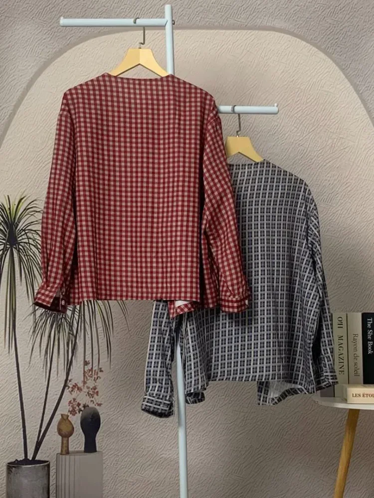 CHICMORE Ladies' loose round-neck long-sleeved checkered top