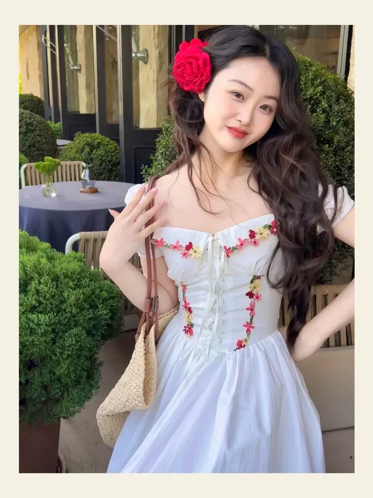 CHICMORE Gaun serut putih gaya retro bermotif untuk wanita trendi