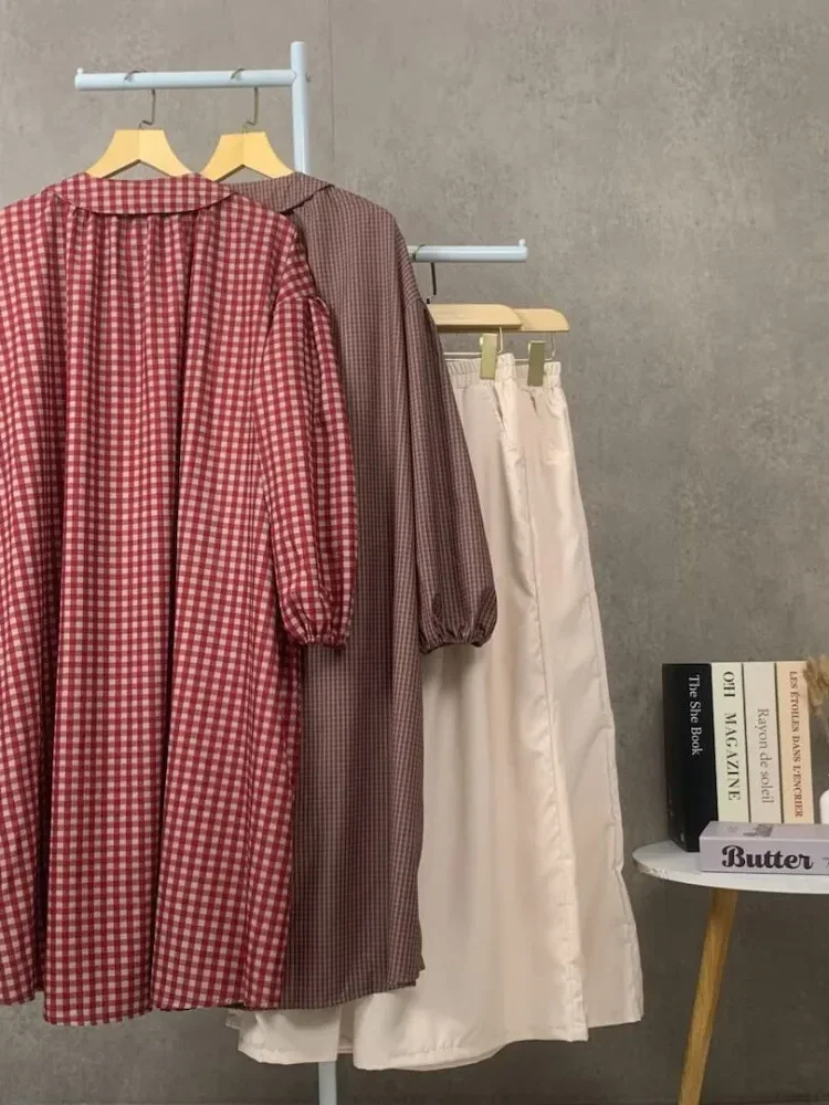 CHICMORE Set dua potong panjang wanita termasuk kemeja kotak-kotak dan celana panjang dalam dua warna