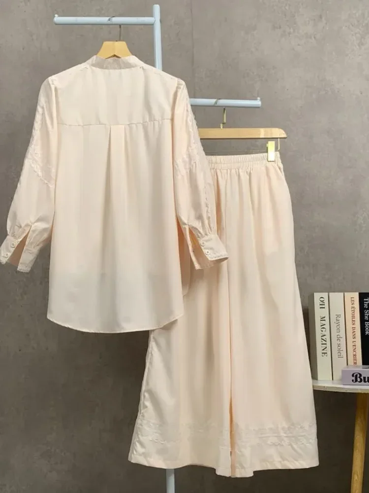 [READY STOCK]CHICMORE Setelan kemeja lengan panjang dan celana panjang, kemeja berhiaskan renda bordir