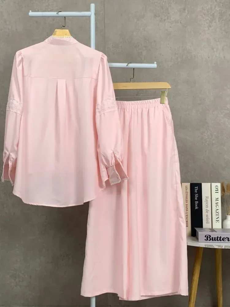 CHICMORE Setelan lengan panjang baru, atasan solid dipadukan dengan hiasan renda, celana panjang solid yang longgar