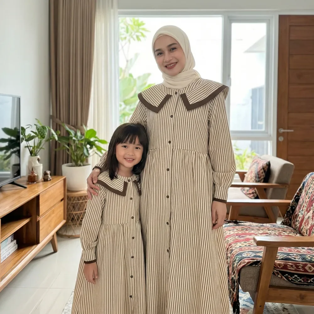 [DISKON KILAT]CHICMORE Gaun maxi lengan panjang dengan kerah boneka motif bergaris gaya korea