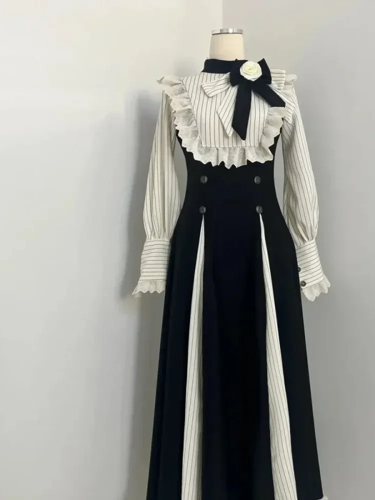 CHICMORE Gaun gaya preppy lengan panjang motif kontras bergaris dan variasi bunga manis