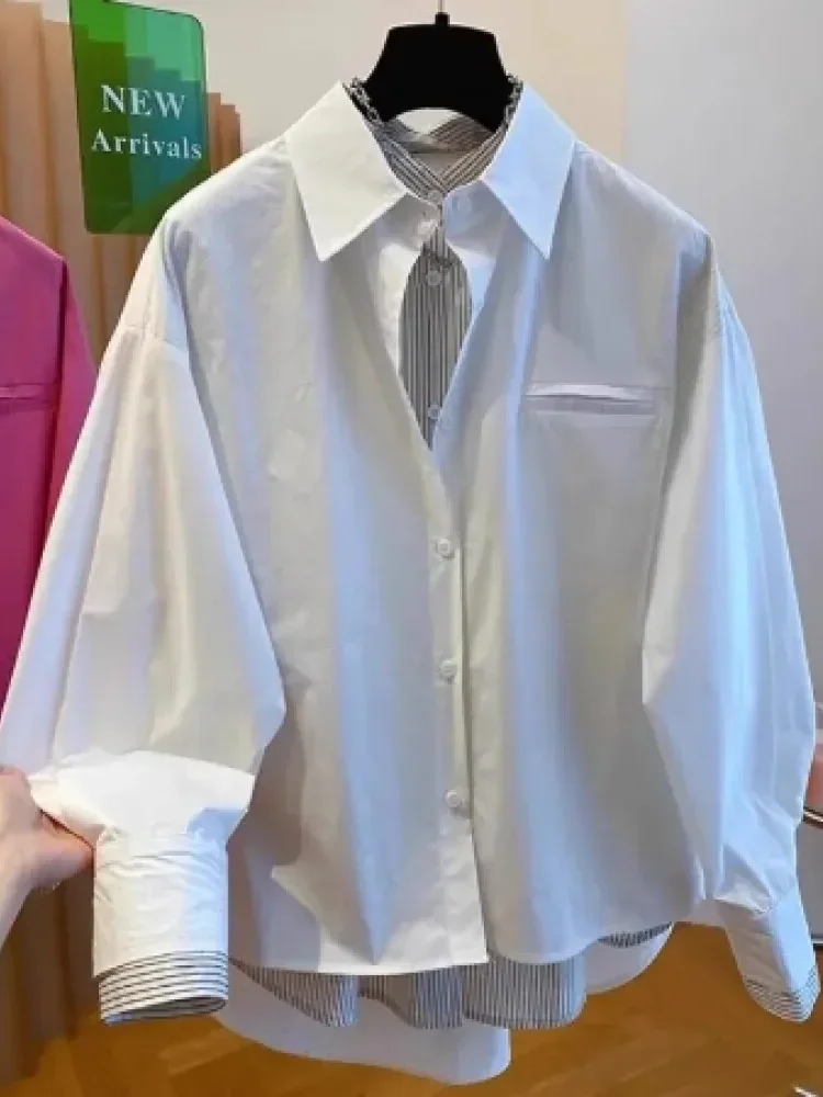 [NEW]CHICMORE Atasan kemeja wanita elegan dengan kancing aktif di depan