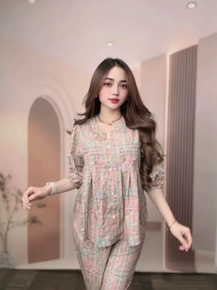 FADFAD Setelan dua potong modis wanita dengan atasan kotak-kotak dan celana panjang