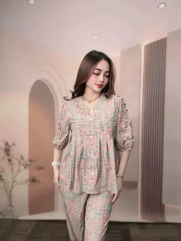 FADFAD Setelan dua potong modis wanita dengan atasan kotak-kotak dan celana panjang