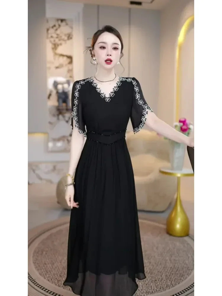 [DISKON KILAT]FADFAD Gaun rok panjang sedang dengan kerah v-neck untuk wanita