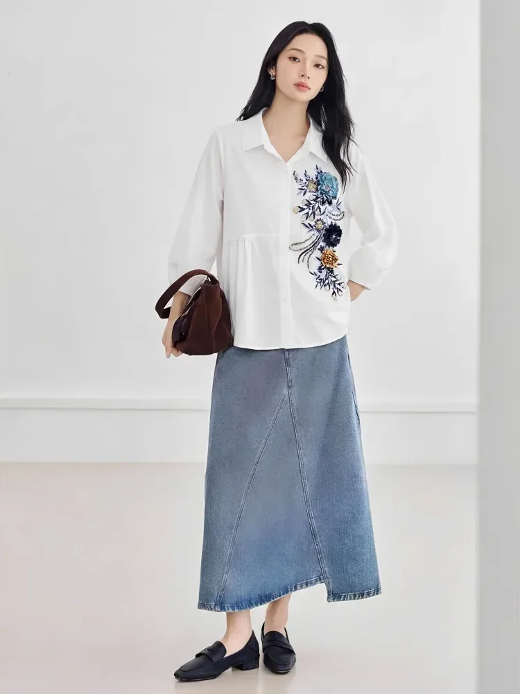 [READY STOCK]FADFAD Atasan kemeja putih lengan panjang dengan variasi bunga dibagian depan gaya kasual untuk wanita