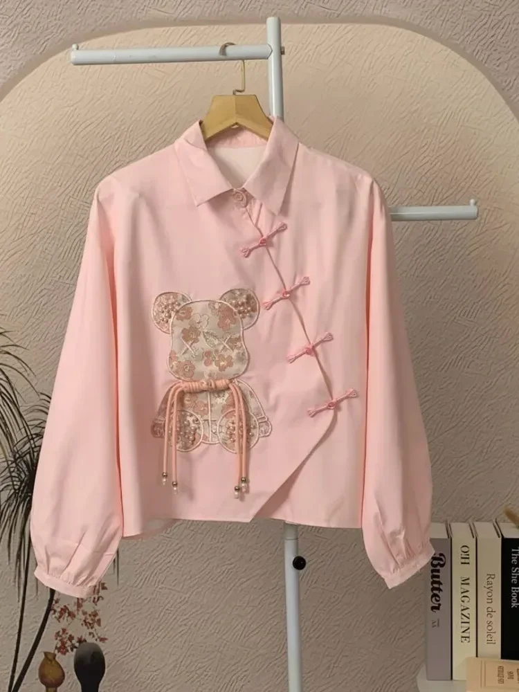 [READY STOCK]FADFAD Atasan lengan panjang longgar modis dengan aksesori beruang yang indah