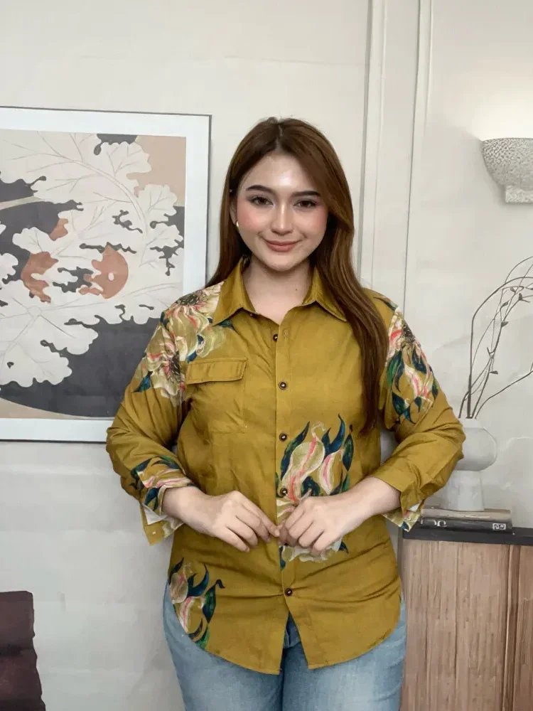 [DISKON KILAT]FADFAD 【posisi pola acak】kemeja cetak temperamen gaya baru wanita atasan elegan